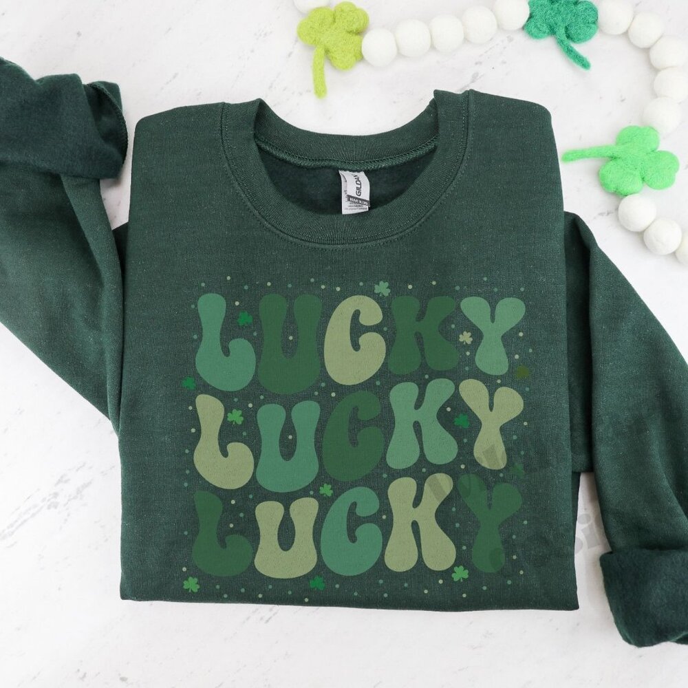 Lucky St Patrick's Day Sweatshirt - Forest Green